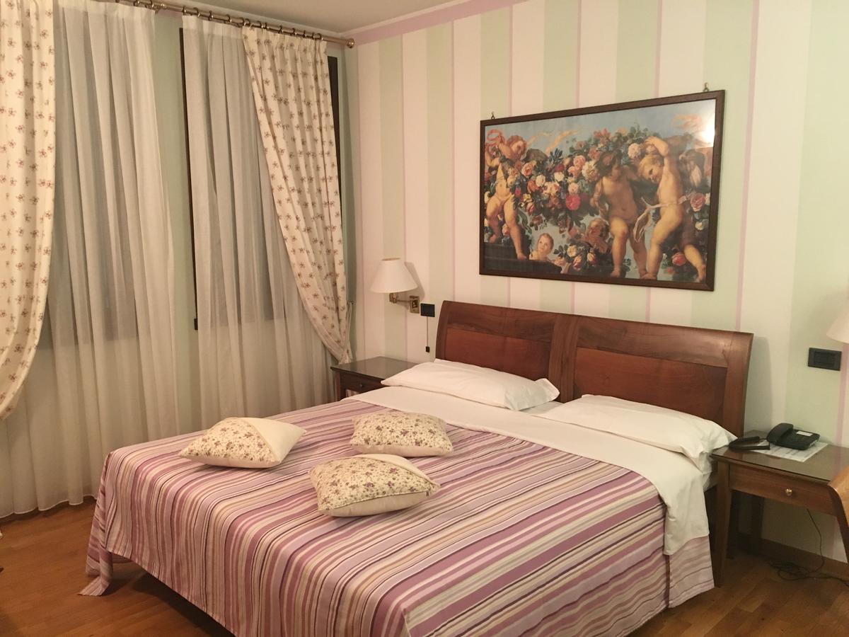 Hotel Alla Busa Noventa Vicentina Eksteriør billede